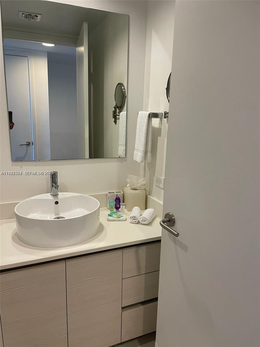 BEACHWALK CONDOMINIUM - Residential
