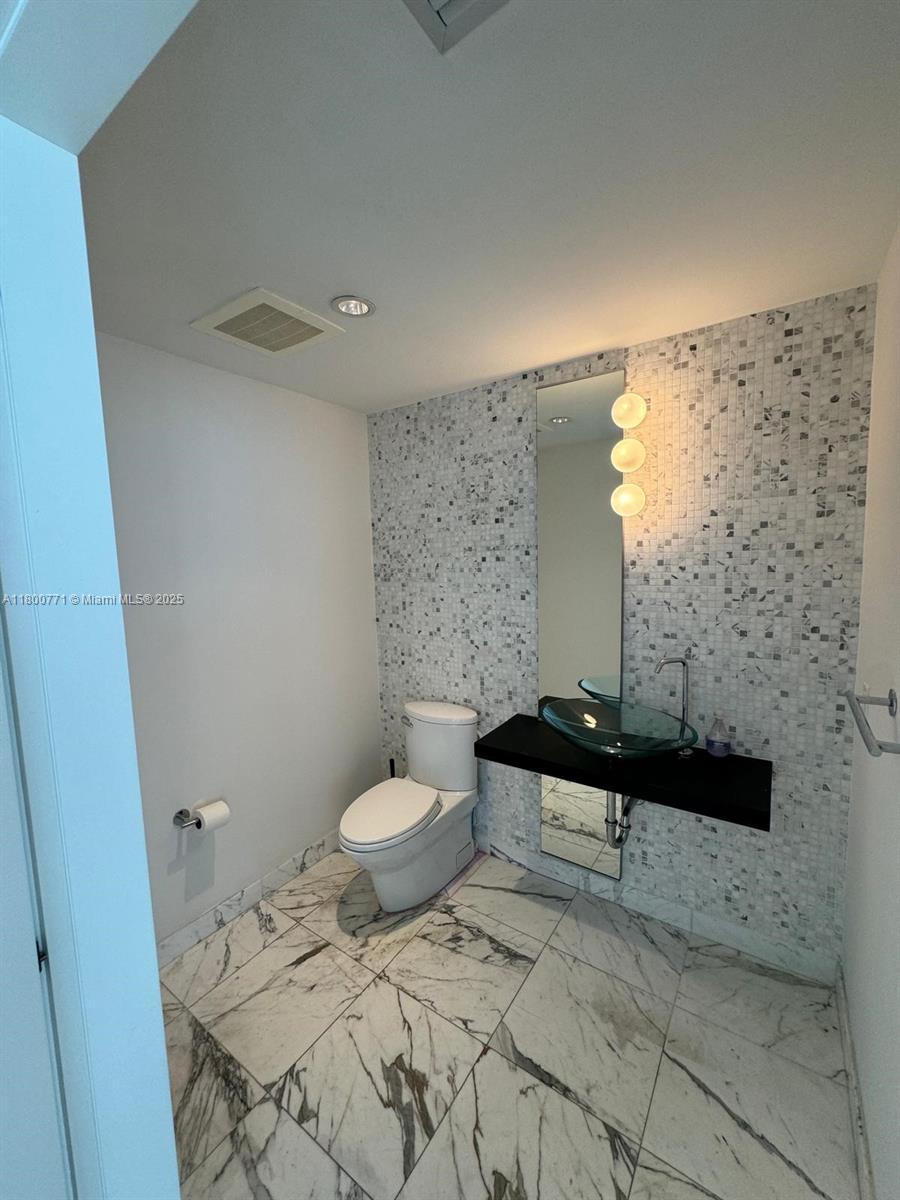 EPIC WEST CONDO - Residential Lease