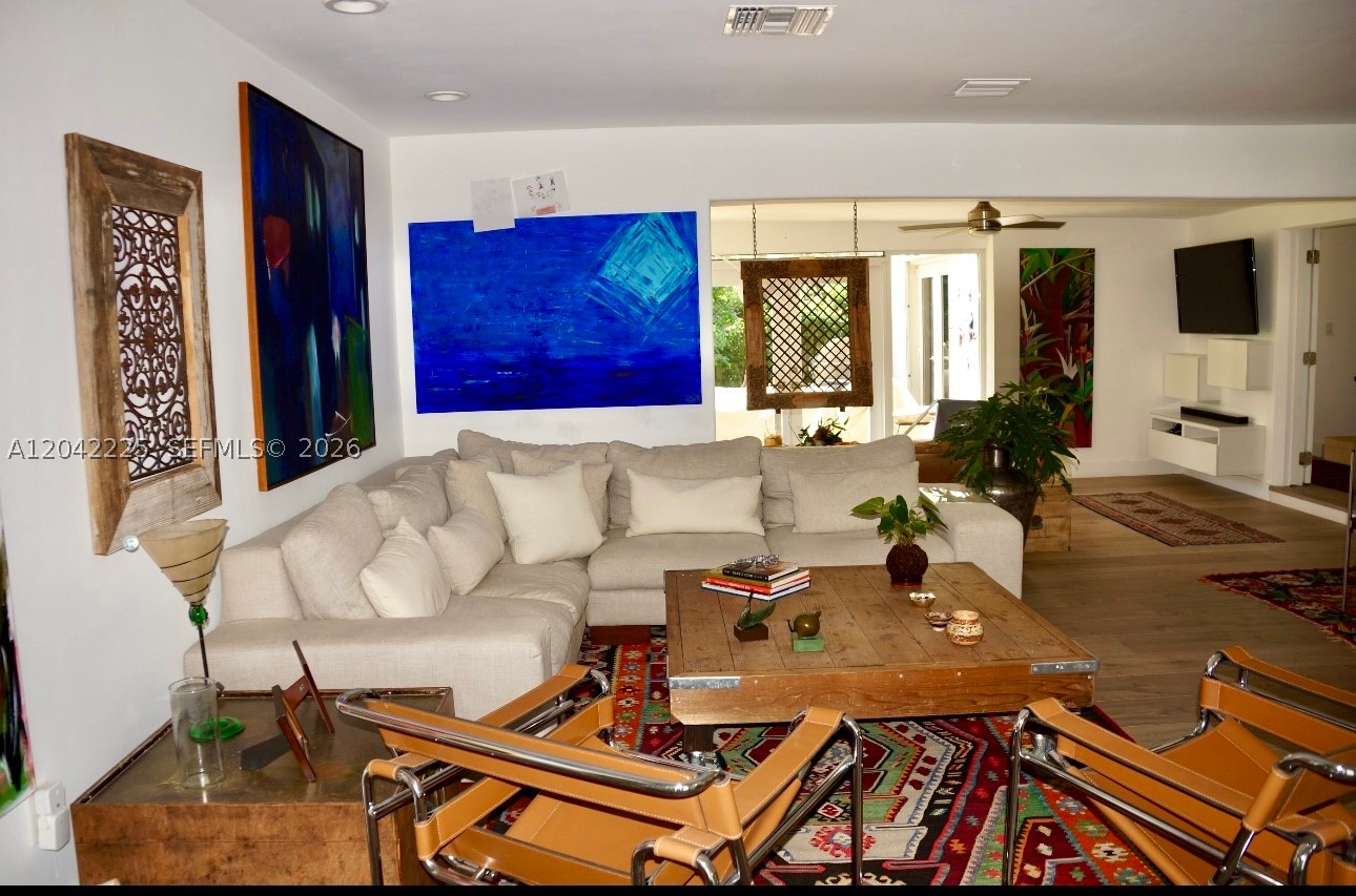 BOCA RATON SQUARE UNIT 8 - Residential