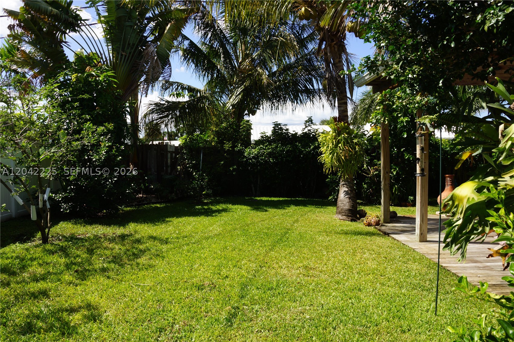 BOCA RATON SQUARE UNIT 8 - Residential