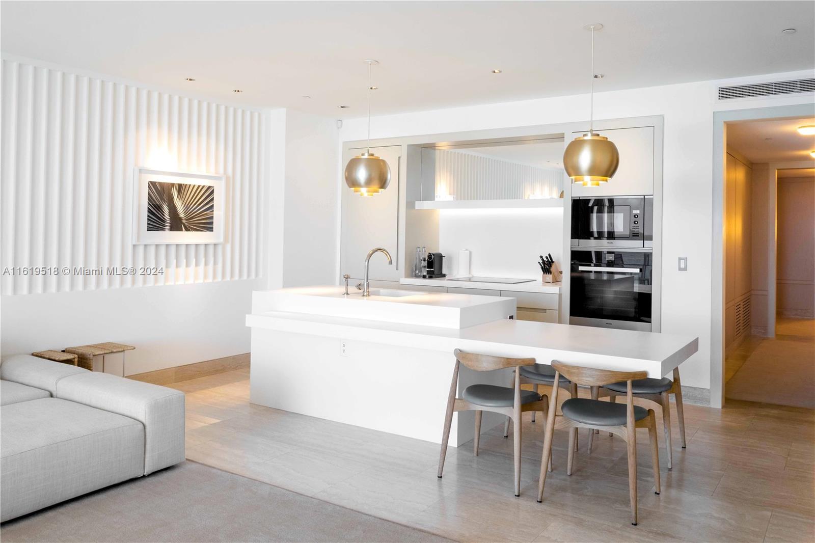 SURF CLUB CONDO - Residential