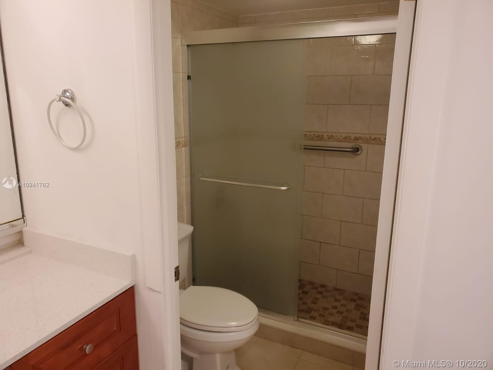 COCO WOOD CONDO - Residential
