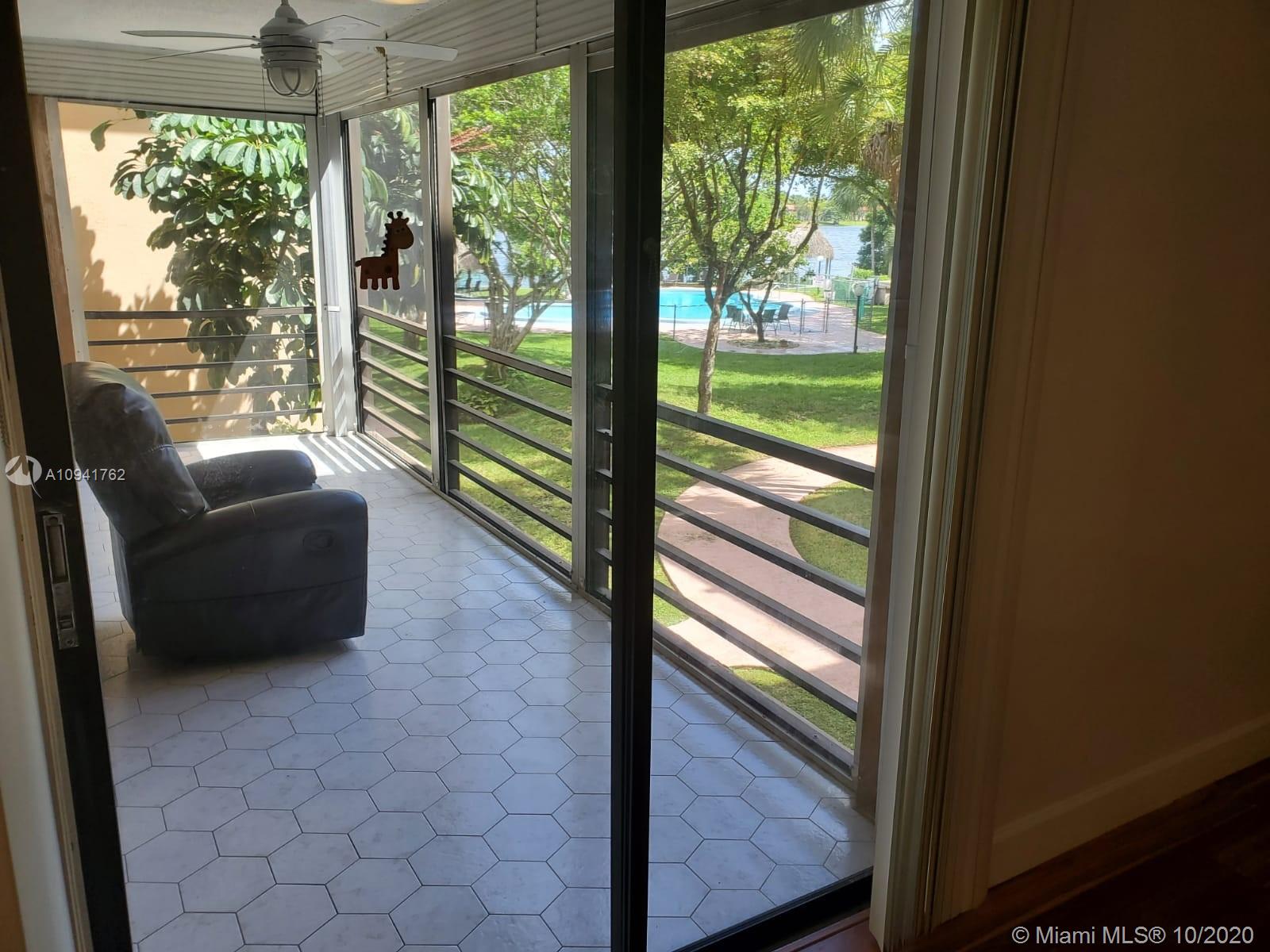 COCO WOOD CONDO - Residential