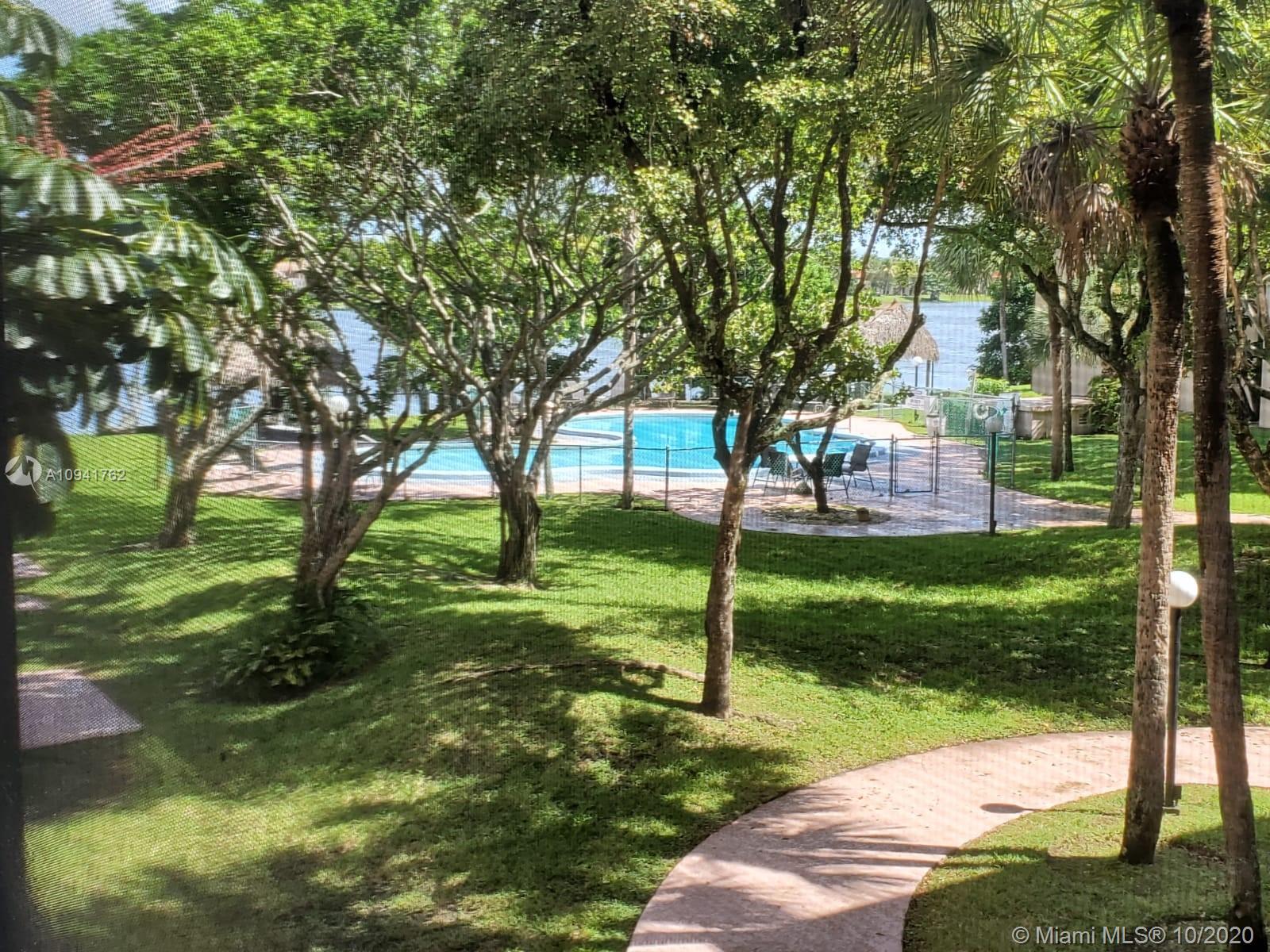 COCO WOOD CONDO - Residential