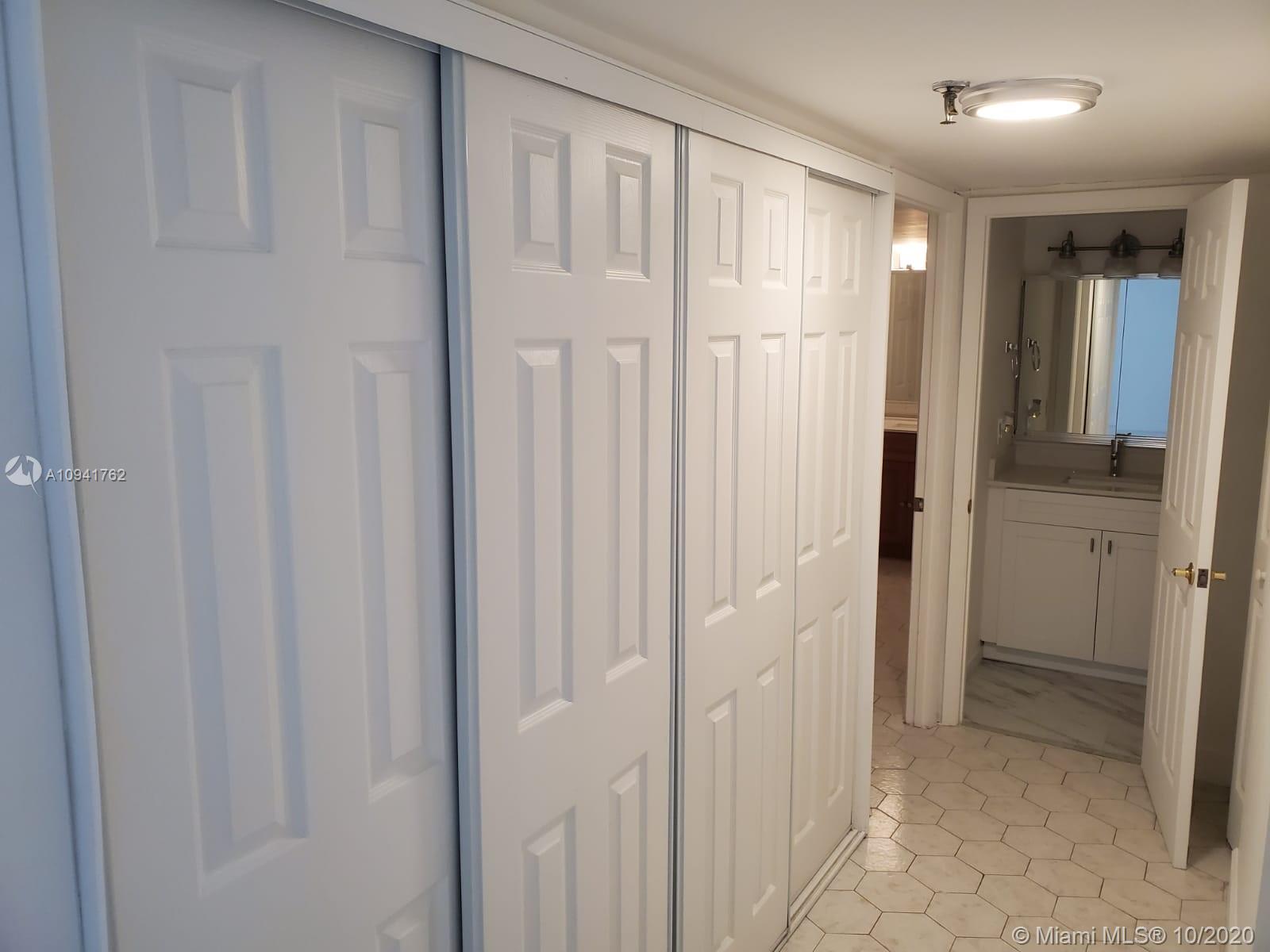 COCO WOOD CONDO - Residential