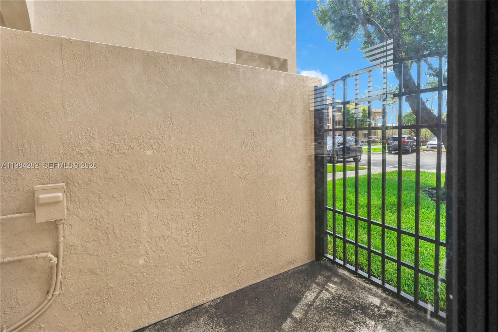 THE COURTS AT BAYSHORE I - Residential