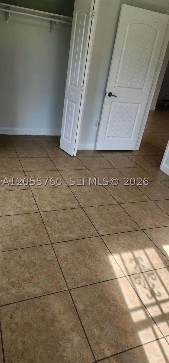 VILLA LAS ROSAS - Residential Lease