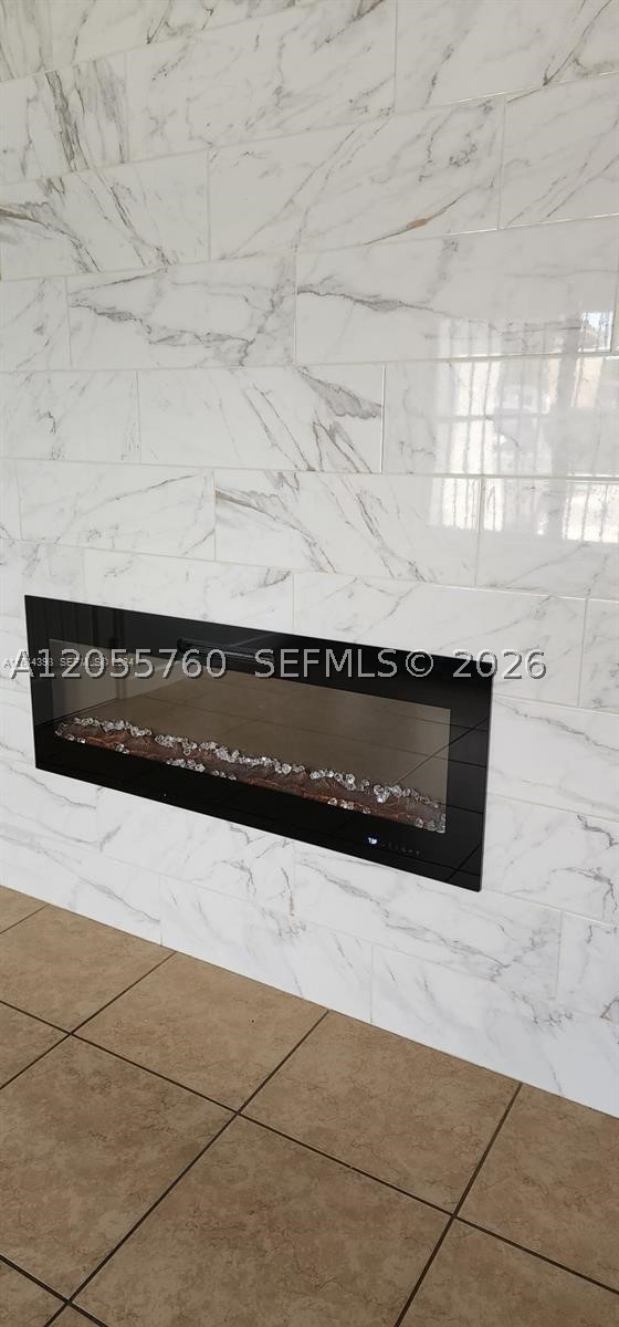 VILLA LAS ROSAS - Residential Lease