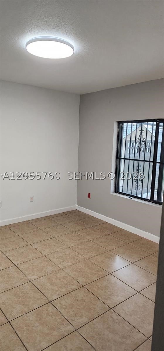 VILLA LAS ROSAS - Residential Lease