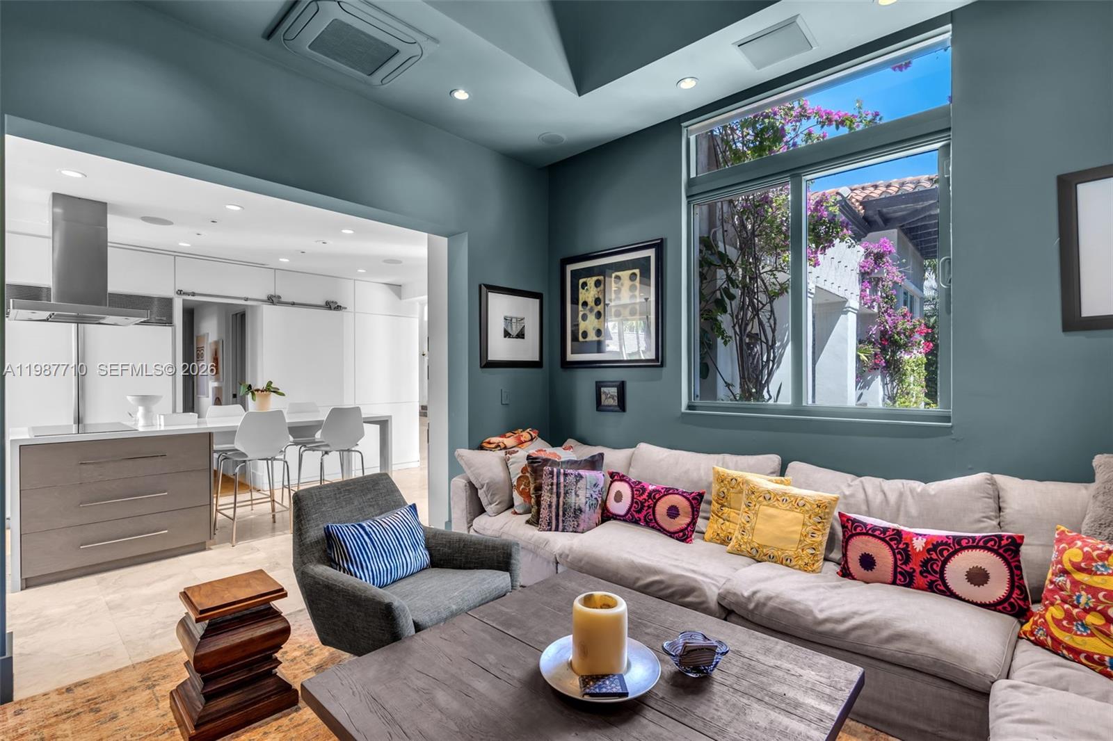 TROPICAL ISLE HOMES SUB 4 - Residential
