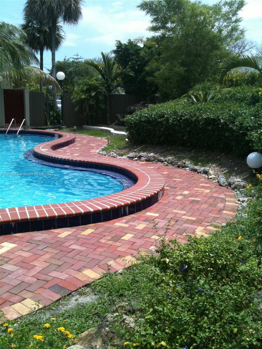 OASIS - Residential Lease
