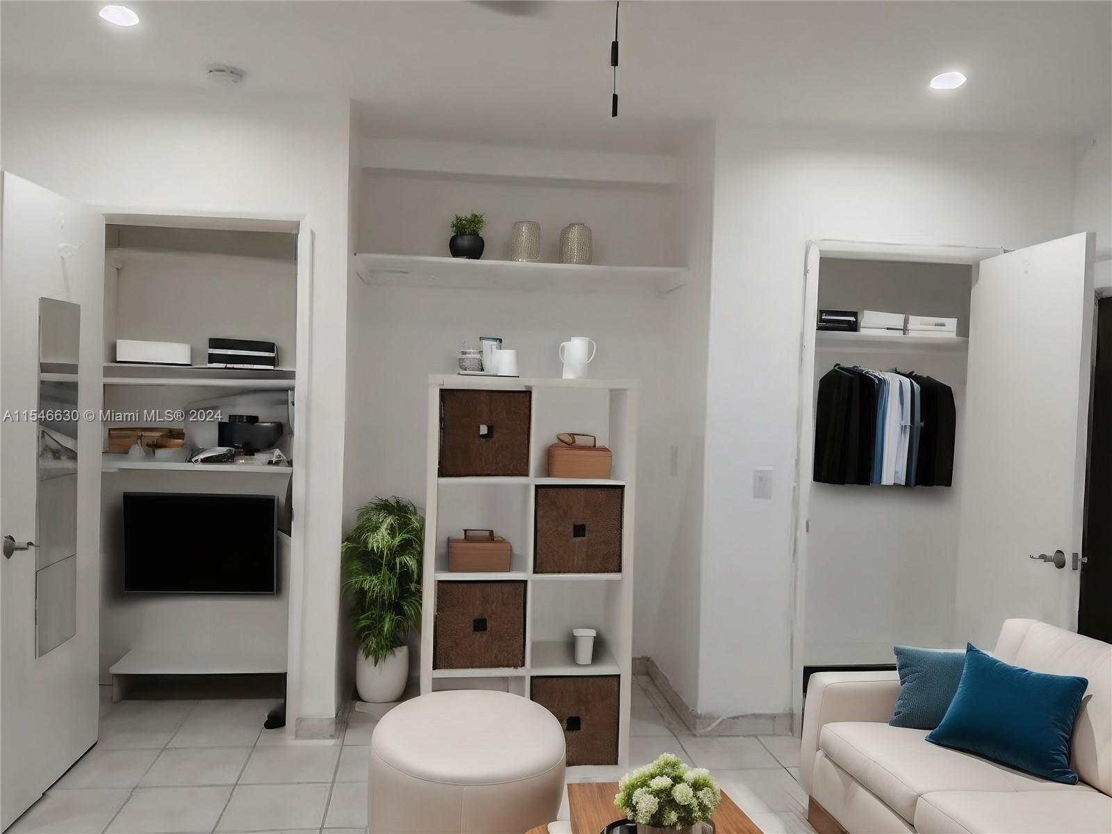 BLUE SKY CONDO - Residential Lease