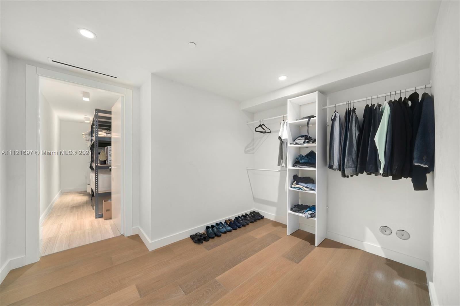 4701 NORTH MERIDIAN CONDO - Residential