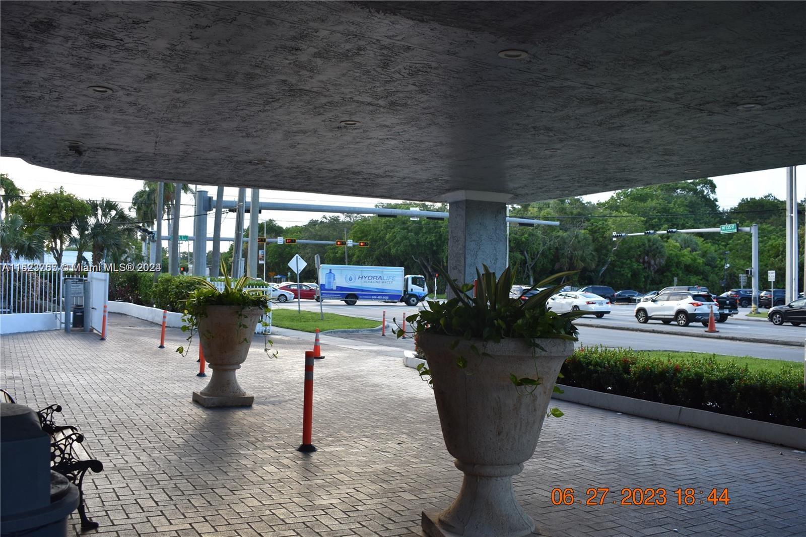 SAILBOAT CAY CONDO - Residential Lease