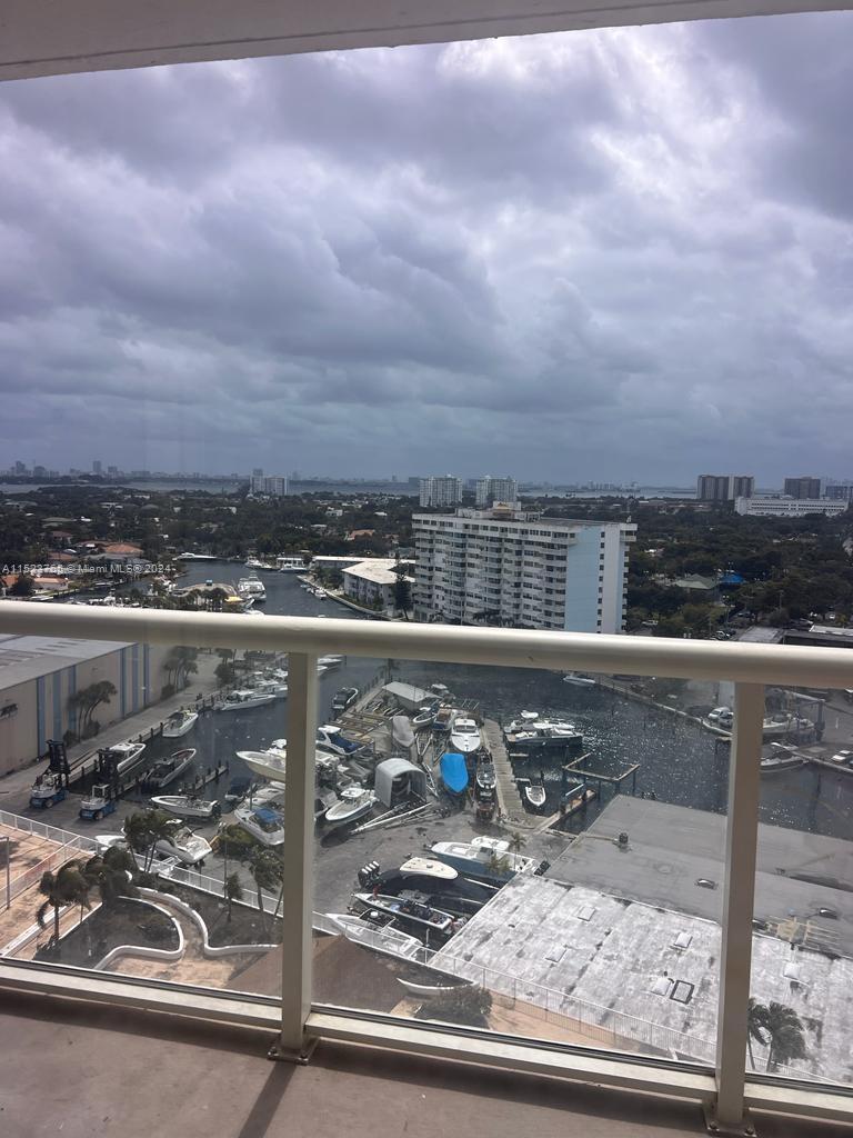 SAILBOAT CAY CONDO - Residential Lease