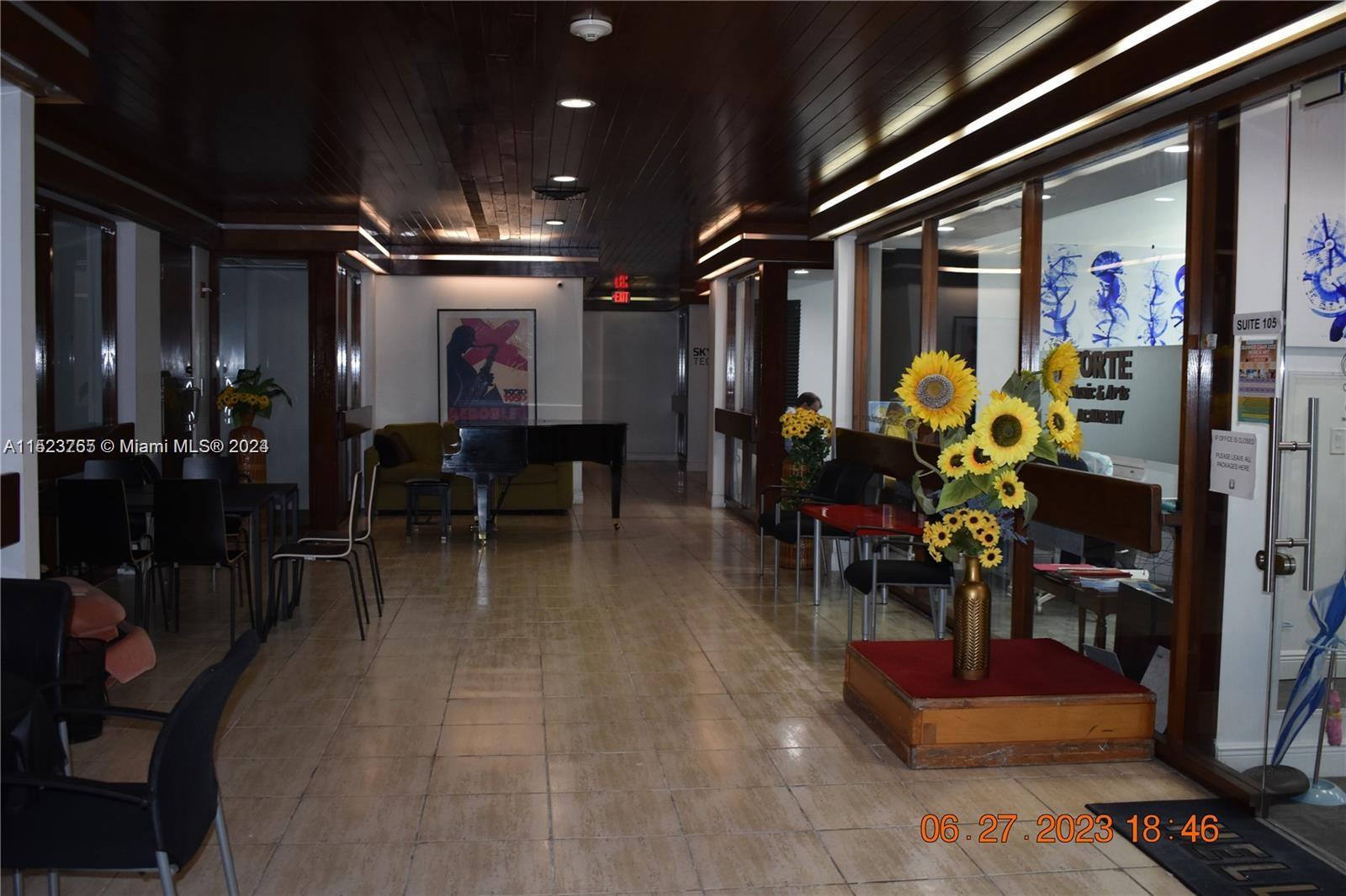 SAILBOAT CAY CONDO - Residential Lease