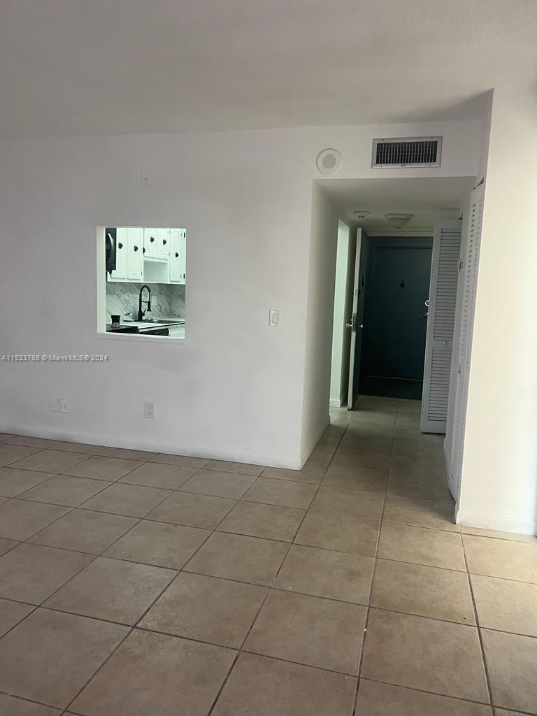SAILBOAT CAY CONDO - Residential Lease