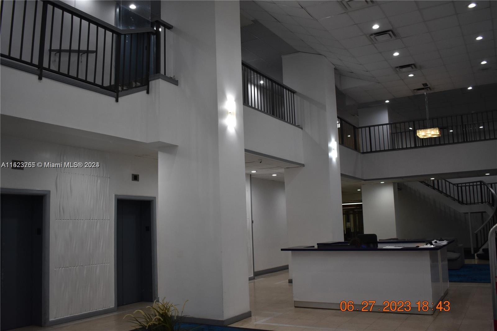 SAILBOAT CAY CONDO - Residential Lease