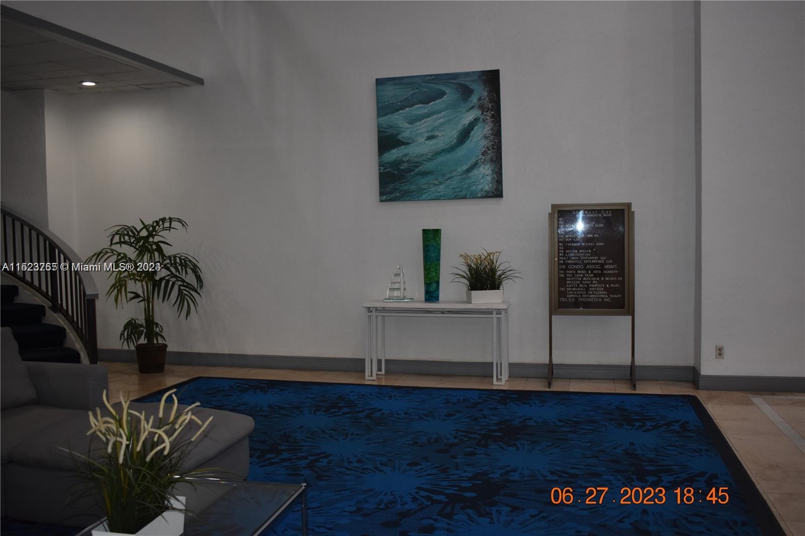 SAILBOAT CAY CONDO - Residential Lease