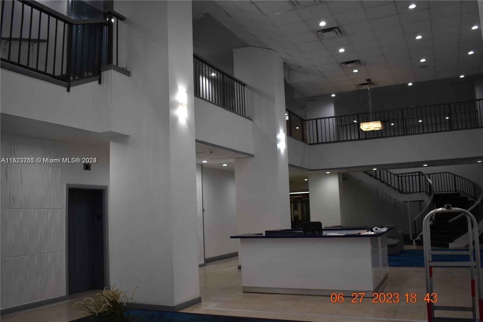 SAILBOAT CAY CONDO - Residential Lease