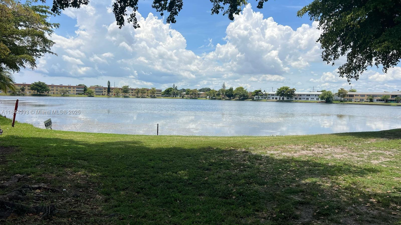 STAR LAKES ESTATES NO 3 C - Residential