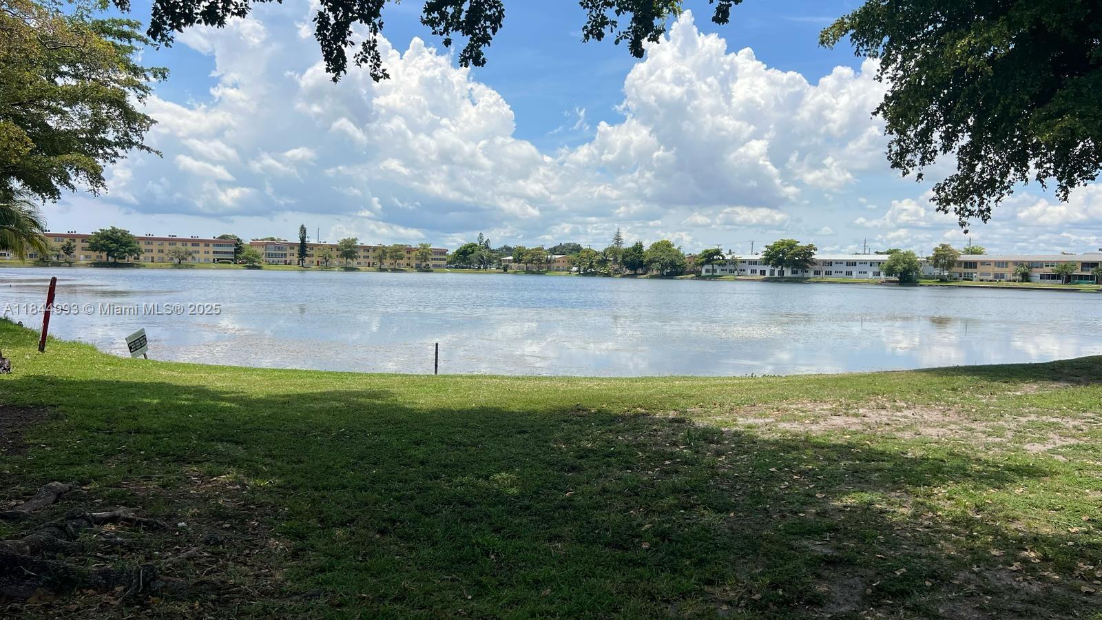 STAR LAKES ESTATES NO 3 C - Residential