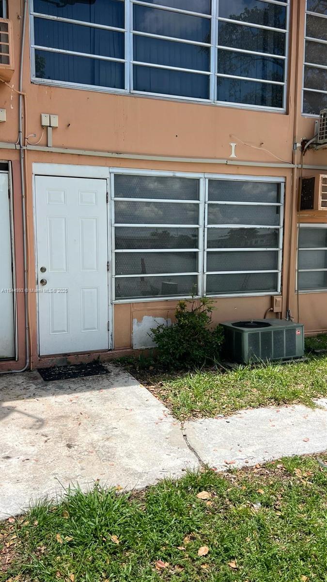 STAR LAKES ESTATES NO 3 C - Residential