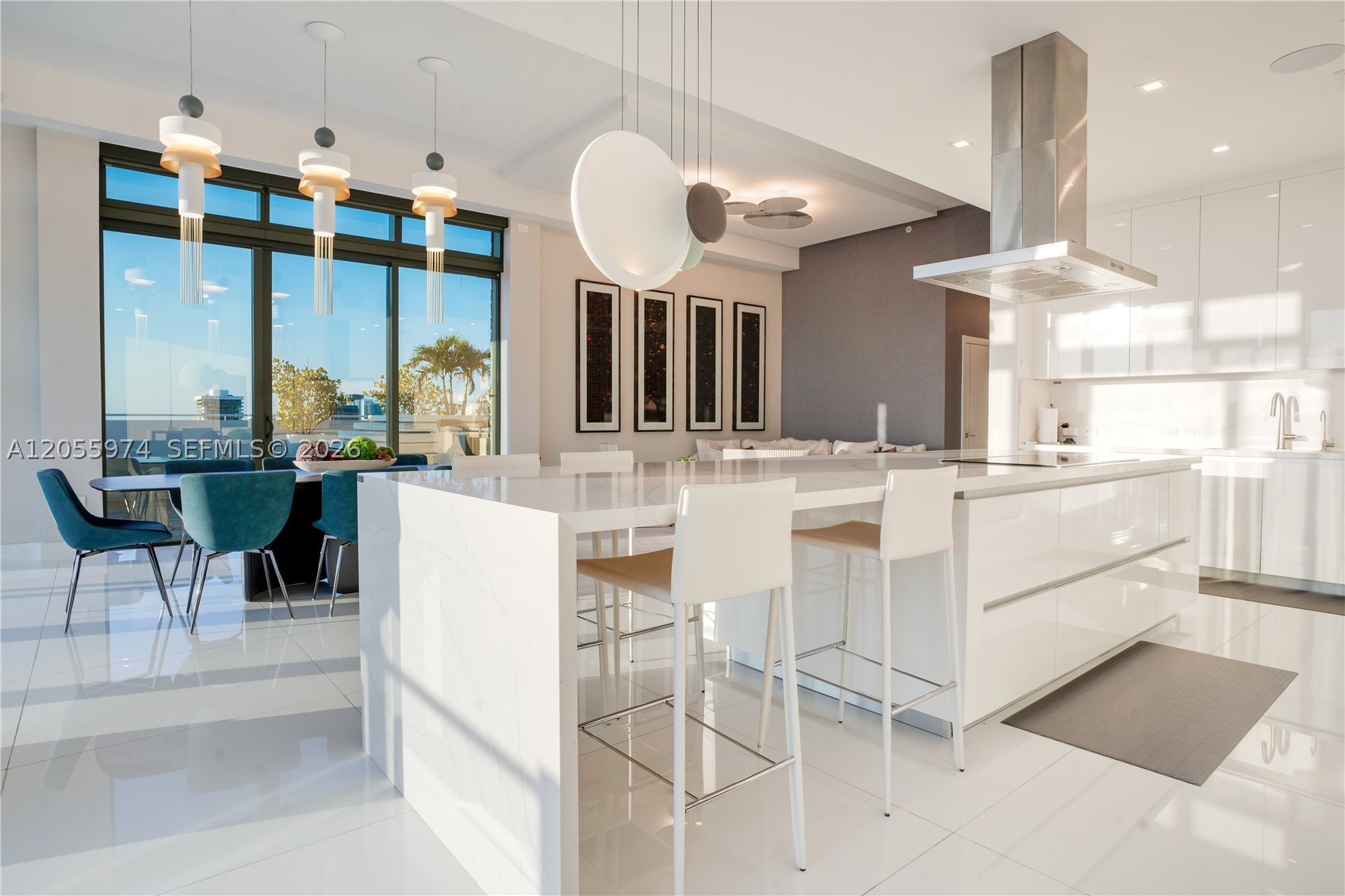 RISE CONDO - Residential