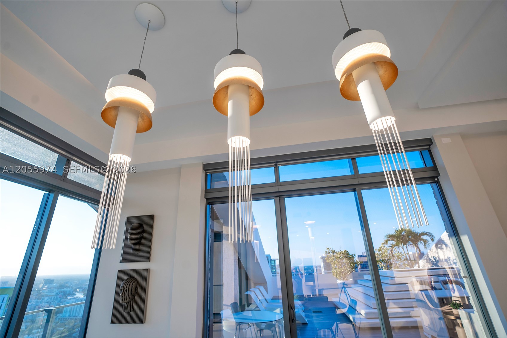 RISE CONDO - Residential