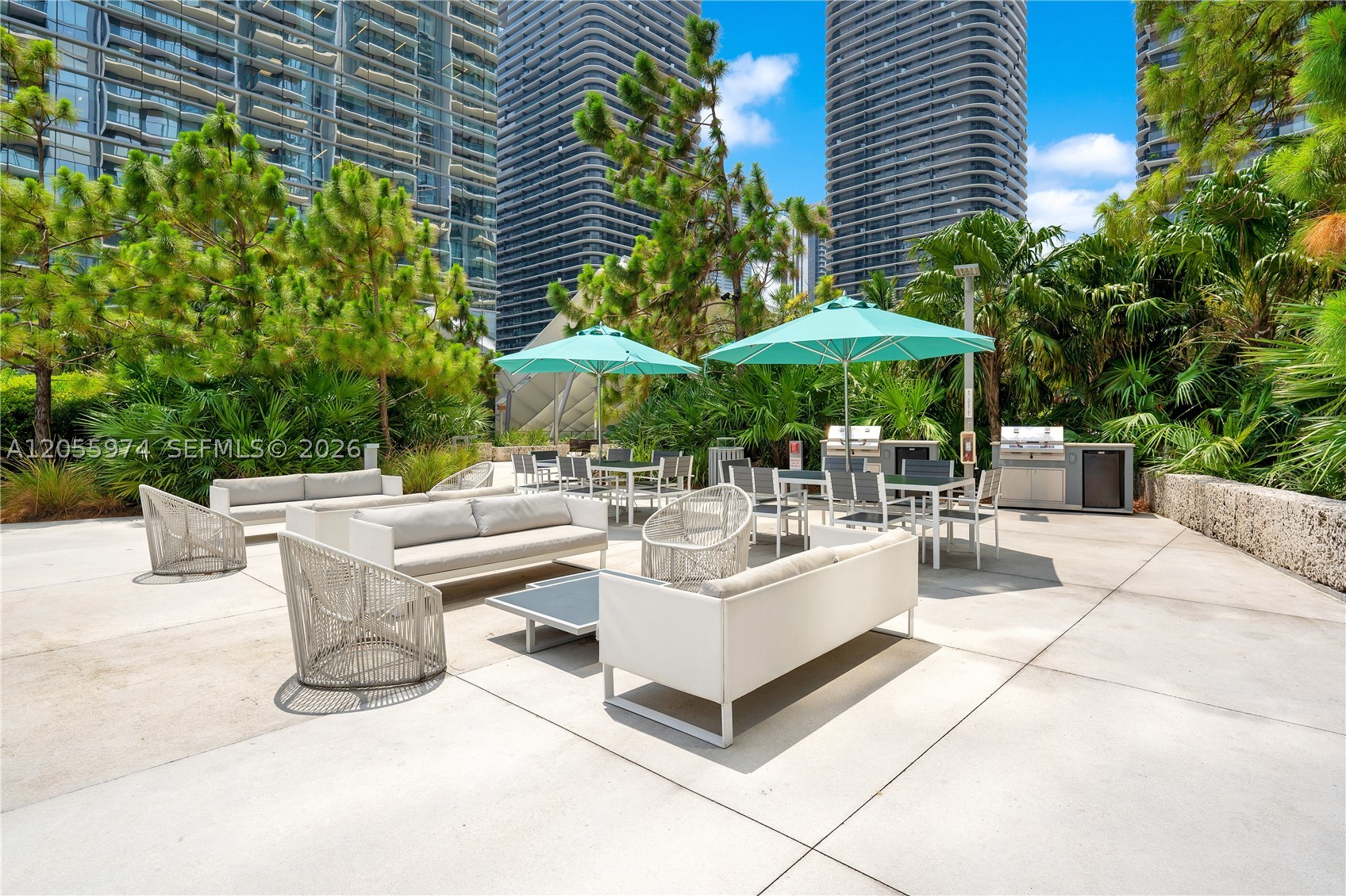 RISE CONDO - Residential