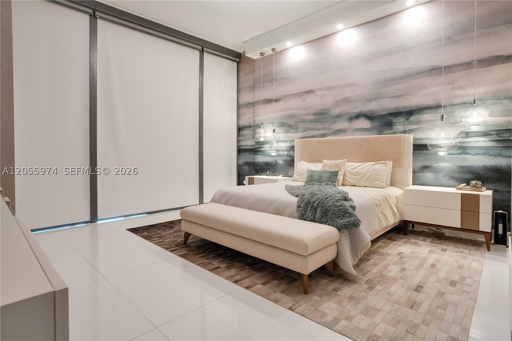 RISE CONDO - Residential