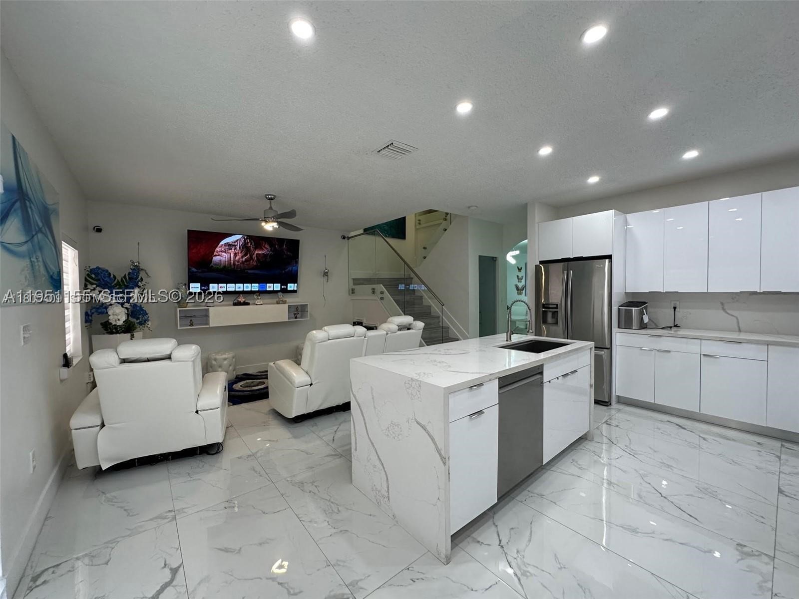 TOWNGATE CONDO NINE - Residential