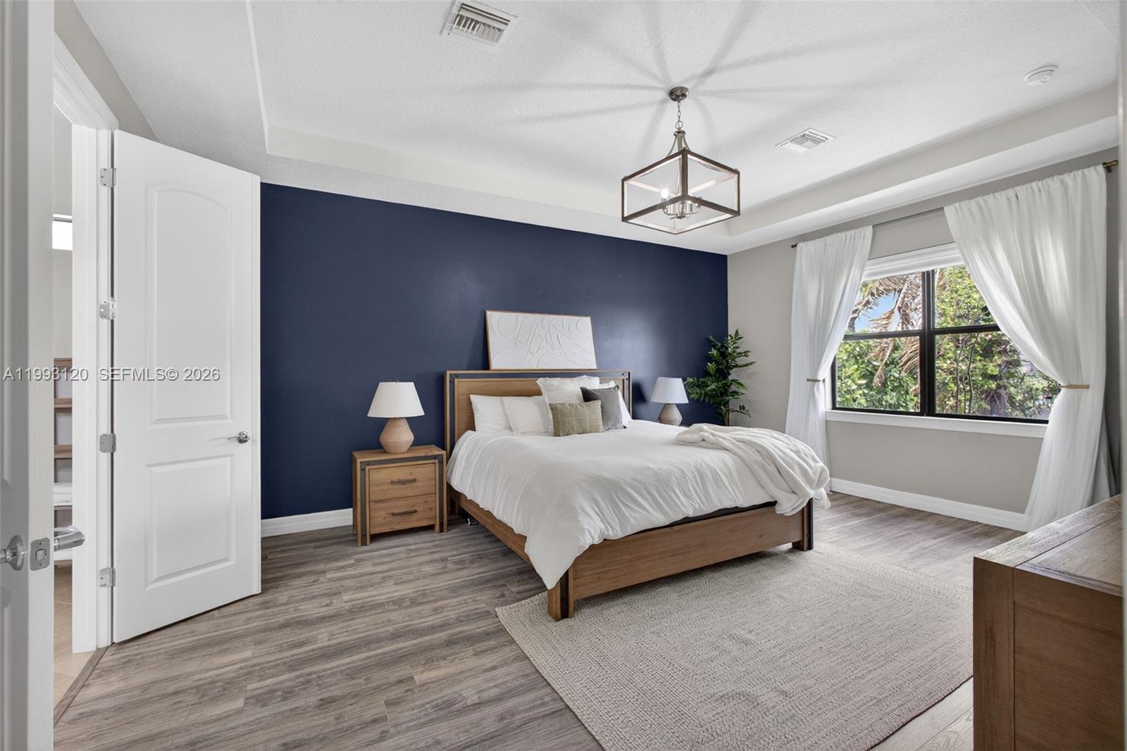 SONOMA ISLES - Residential