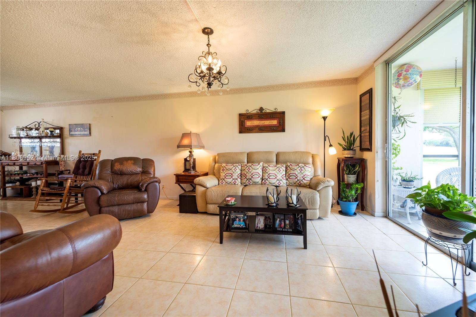 HOLLYBROOK GOLF AND - Residential