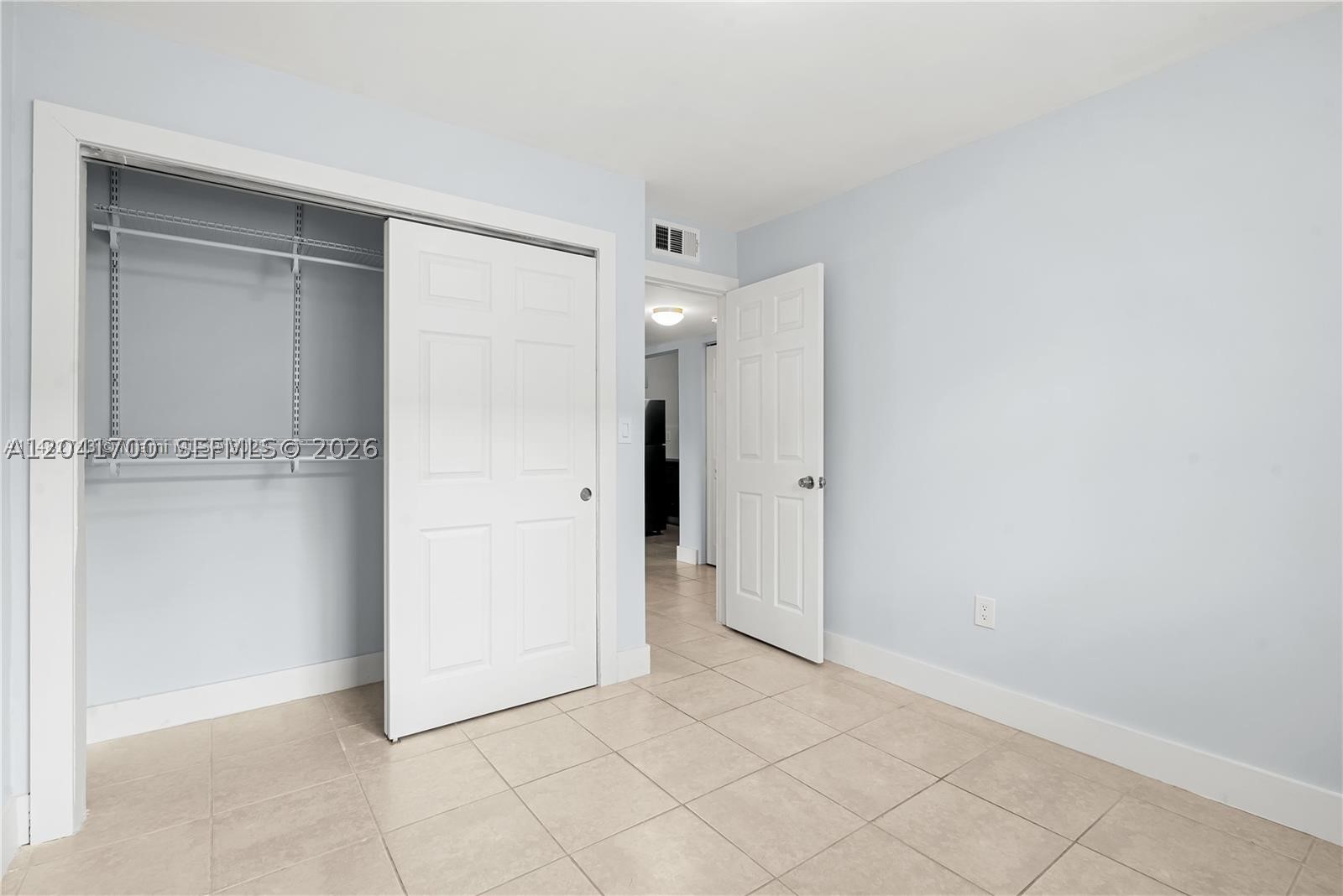 LITTLE RIVER GARDENS - Residential Lease