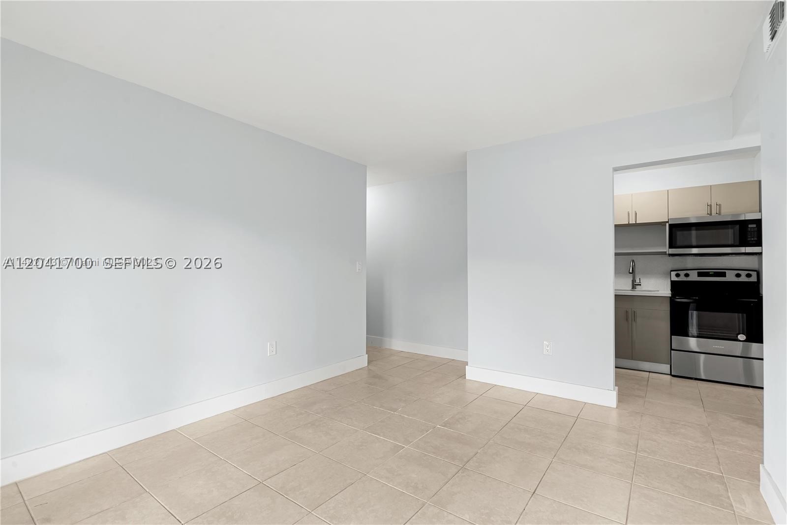 LITTLE RIVER GARDENS - Residential Lease