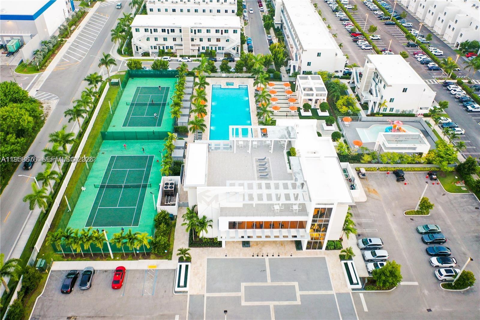 LANDMARK AT DORAL - Residential Lease