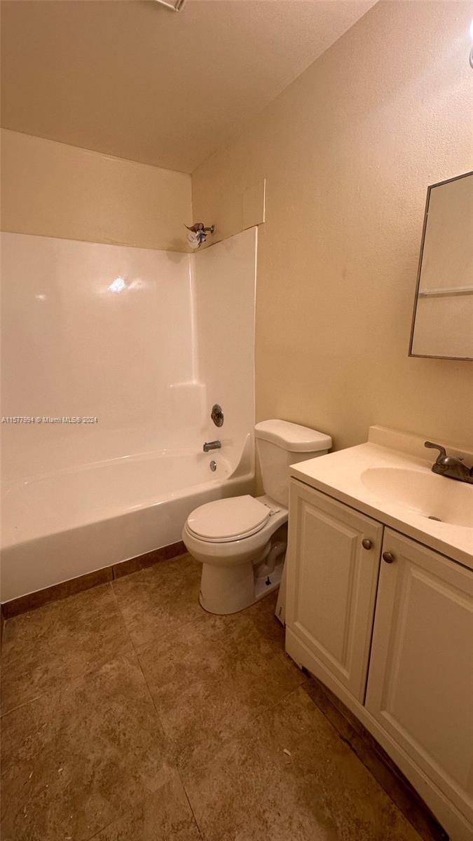 L D C ESTATES - Residential Lease