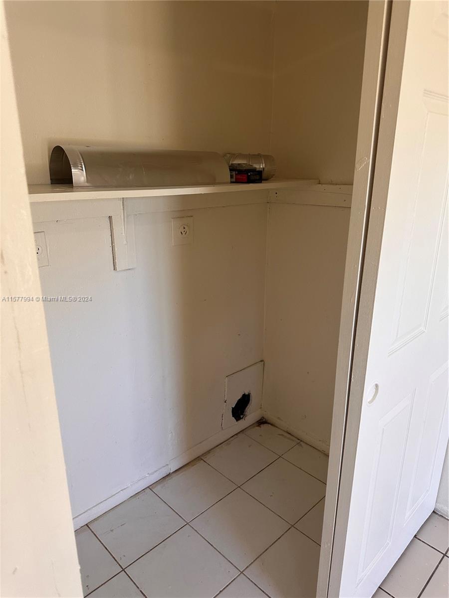 L D C ESTATES - Residential Lease