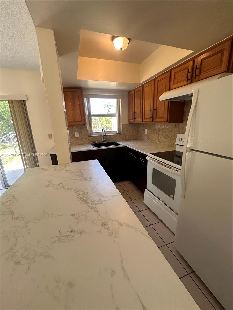L D C ESTATES - Residential Lease