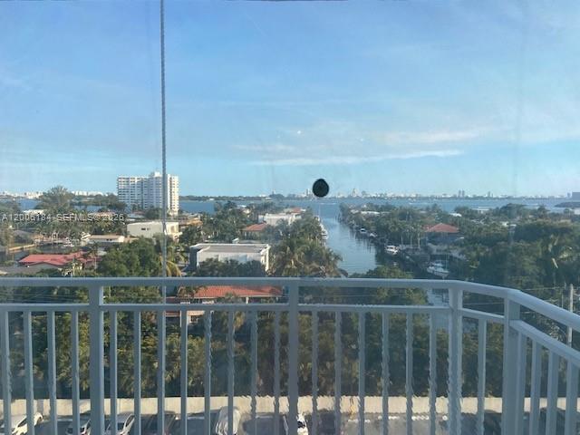 BAYVIEW TOWERS CONDO SOUT - Residential