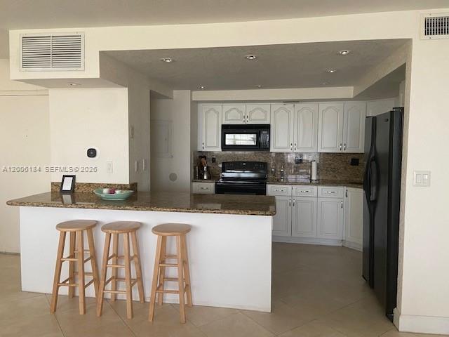 BAYVIEW TOWERS CONDO SOUT - Residential