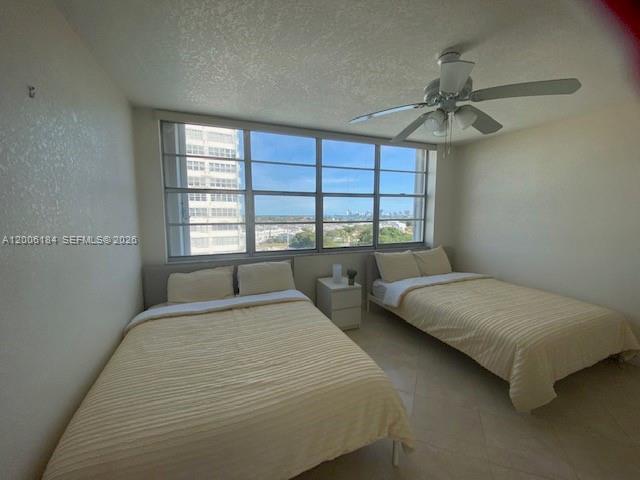 BAYVIEW TOWERS CONDO SOUT - Residential