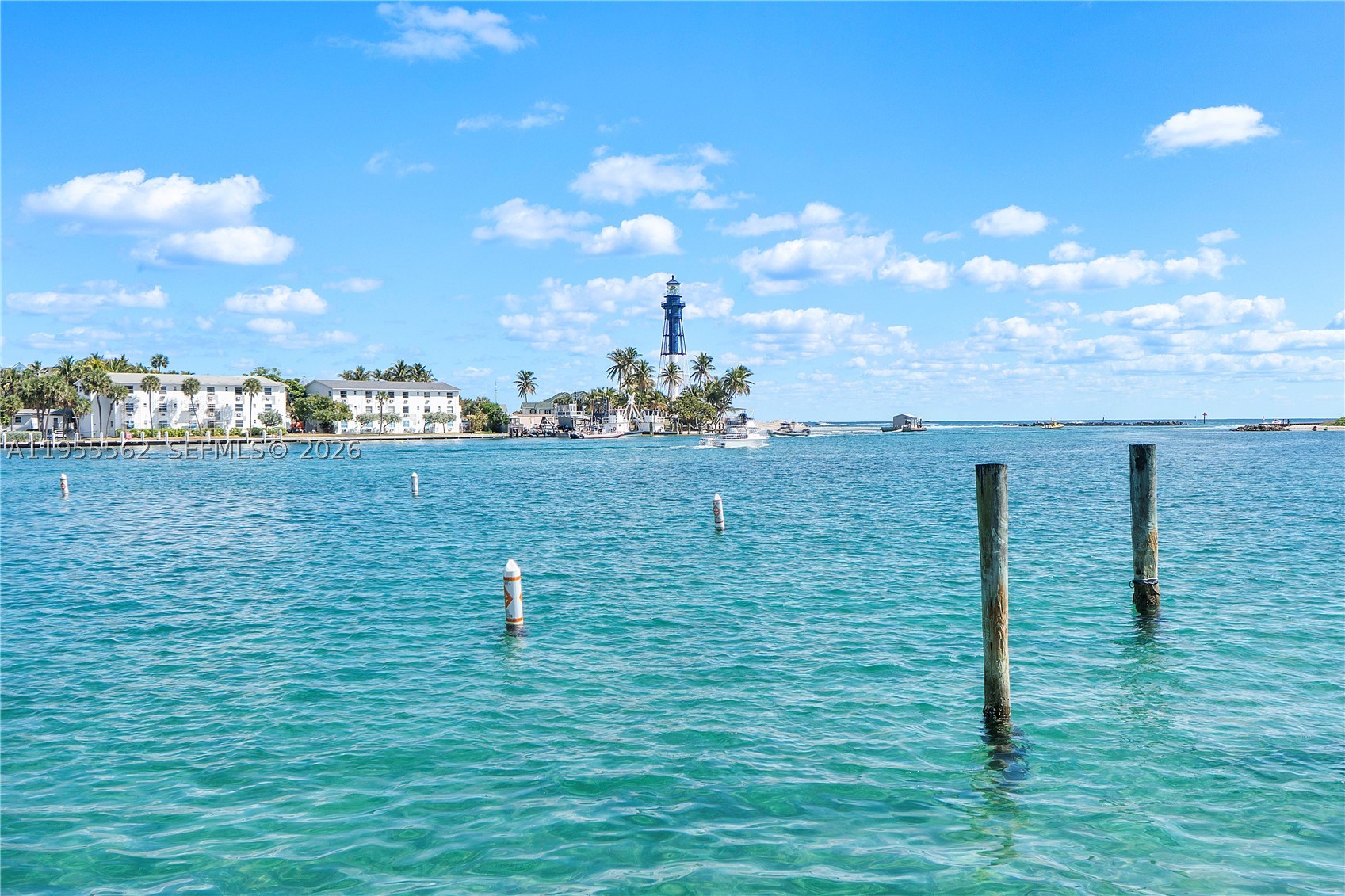 HILLSBORO LIGHT TOWERS CO - Residential