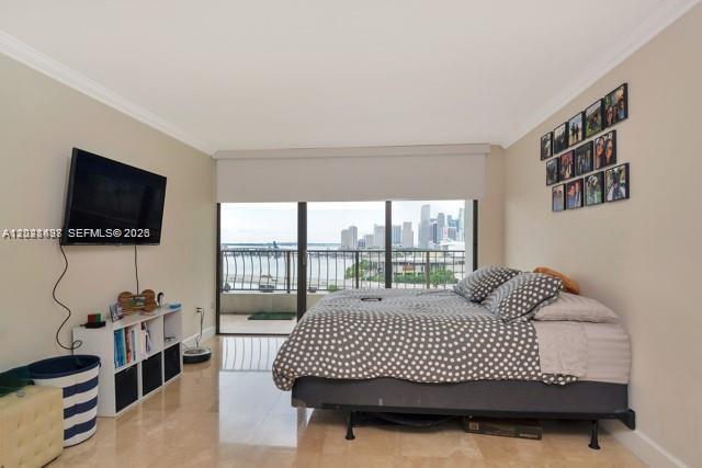 VENETIA CONDO - Residential