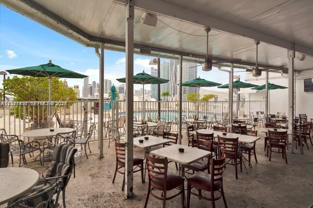 VENETIA CONDO - Residential