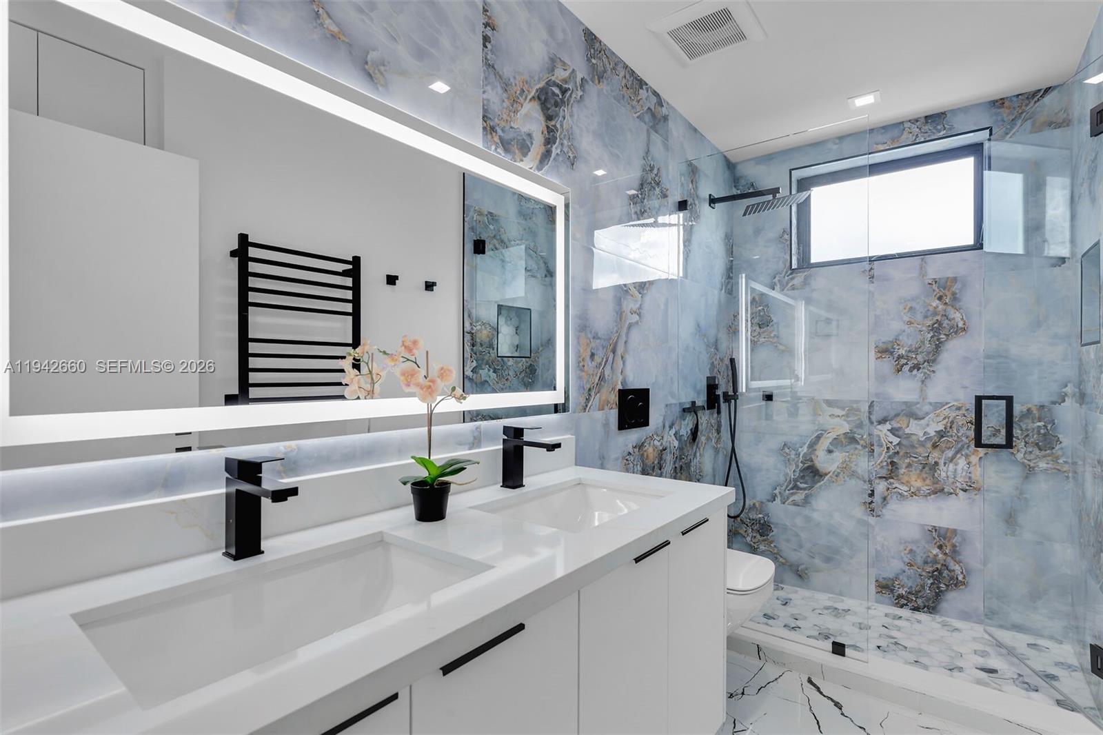 LAKE SURPRISE ESTATES - Residential