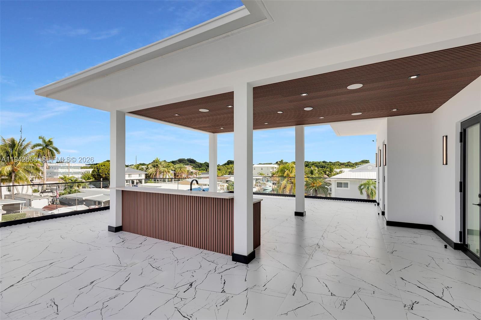 LAKE SURPRISE ESTATES - Residential