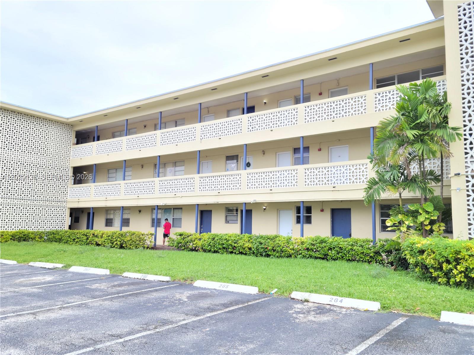 SANS SOUCI CONDO - Residential Lease