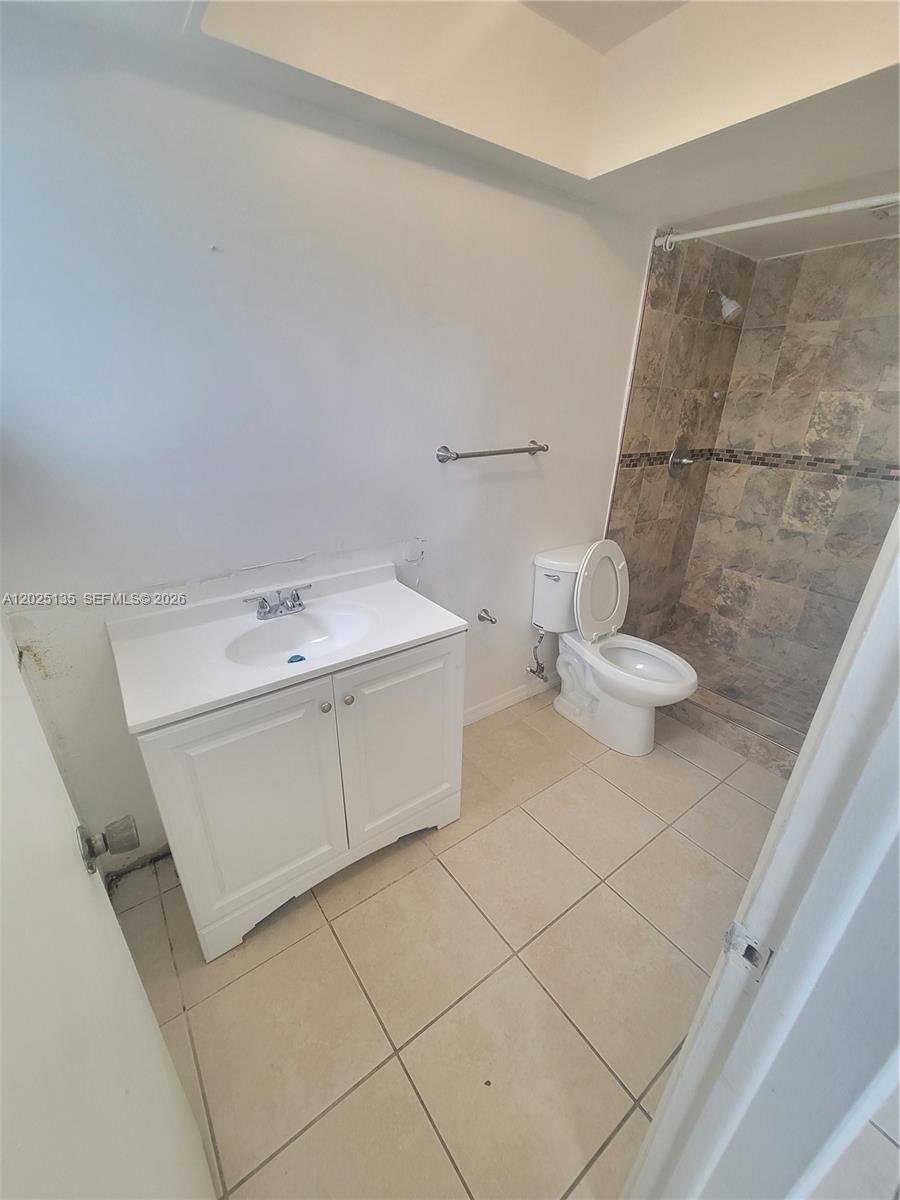 SANS SOUCI CONDO - Residential Lease